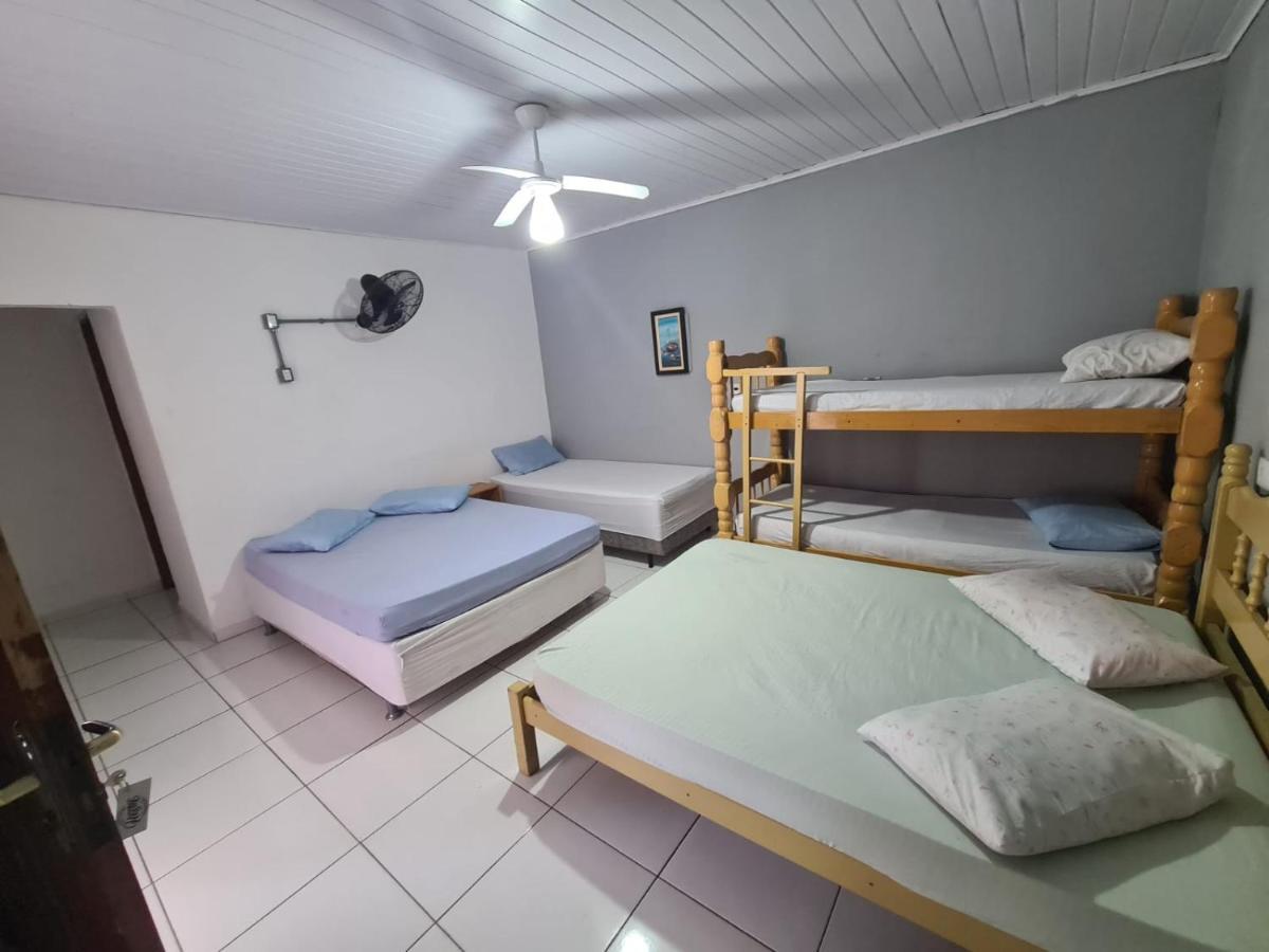 Hostel Praia Centro Itanhaém الغرفة الصورة