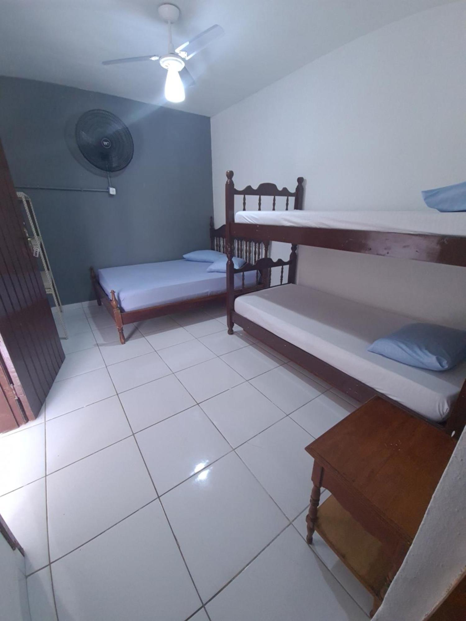 Hostel Praia Centro Itanhaém الغرفة الصورة