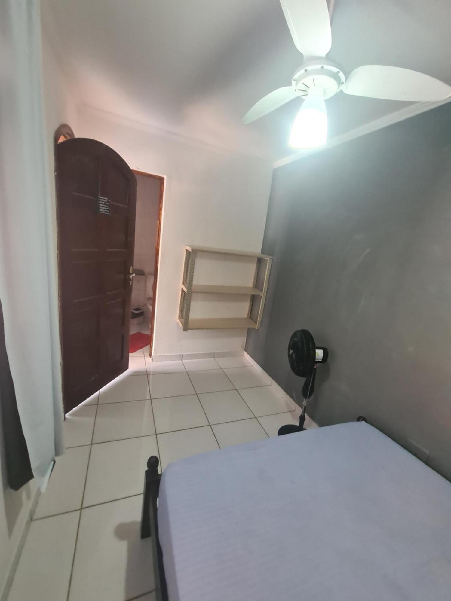 Hostel Praia Centro Itanhaém الغرفة الصورة